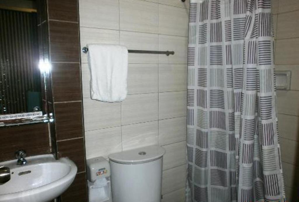 Riverside Inn Babuy Δωμάτιο φωτογραφία