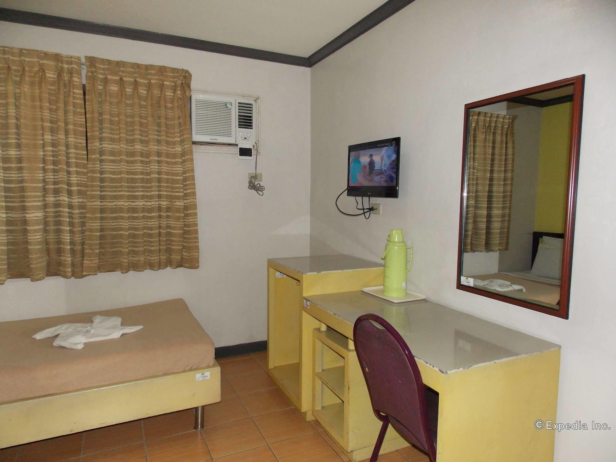 Riverside Inn Babuy Εξωτερικό φωτογραφία