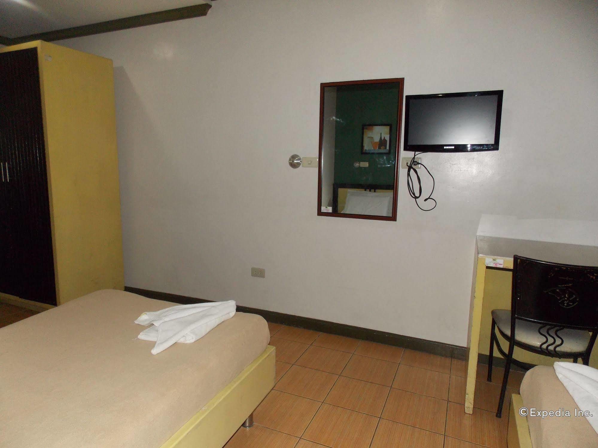 Riverside Inn Babuy Εξωτερικό φωτογραφία